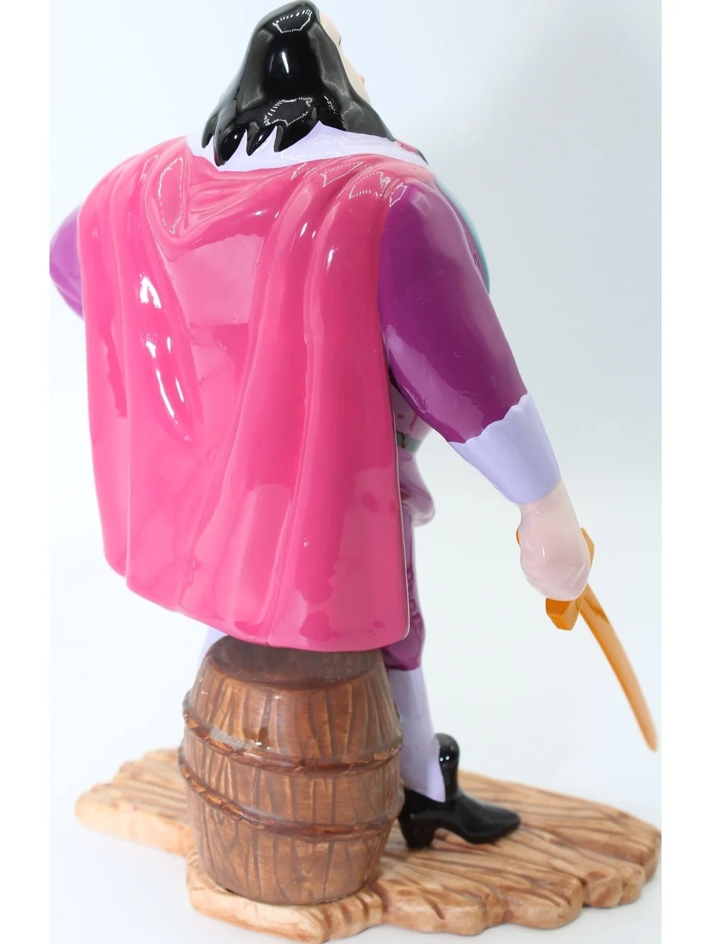 NWT VTG Disney Pocahontas Villain Governor John Ratcliffe Porcelain Figurine 8